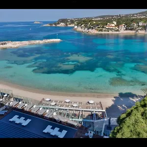 t2-aigues-marines-2-toiles.fr-provencehotel.com/